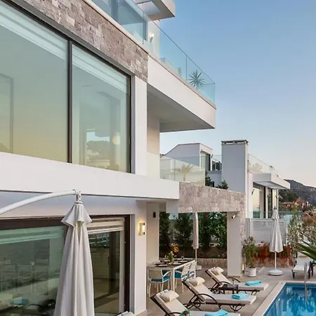 빌라 Komurluk Luxury - 1165 *